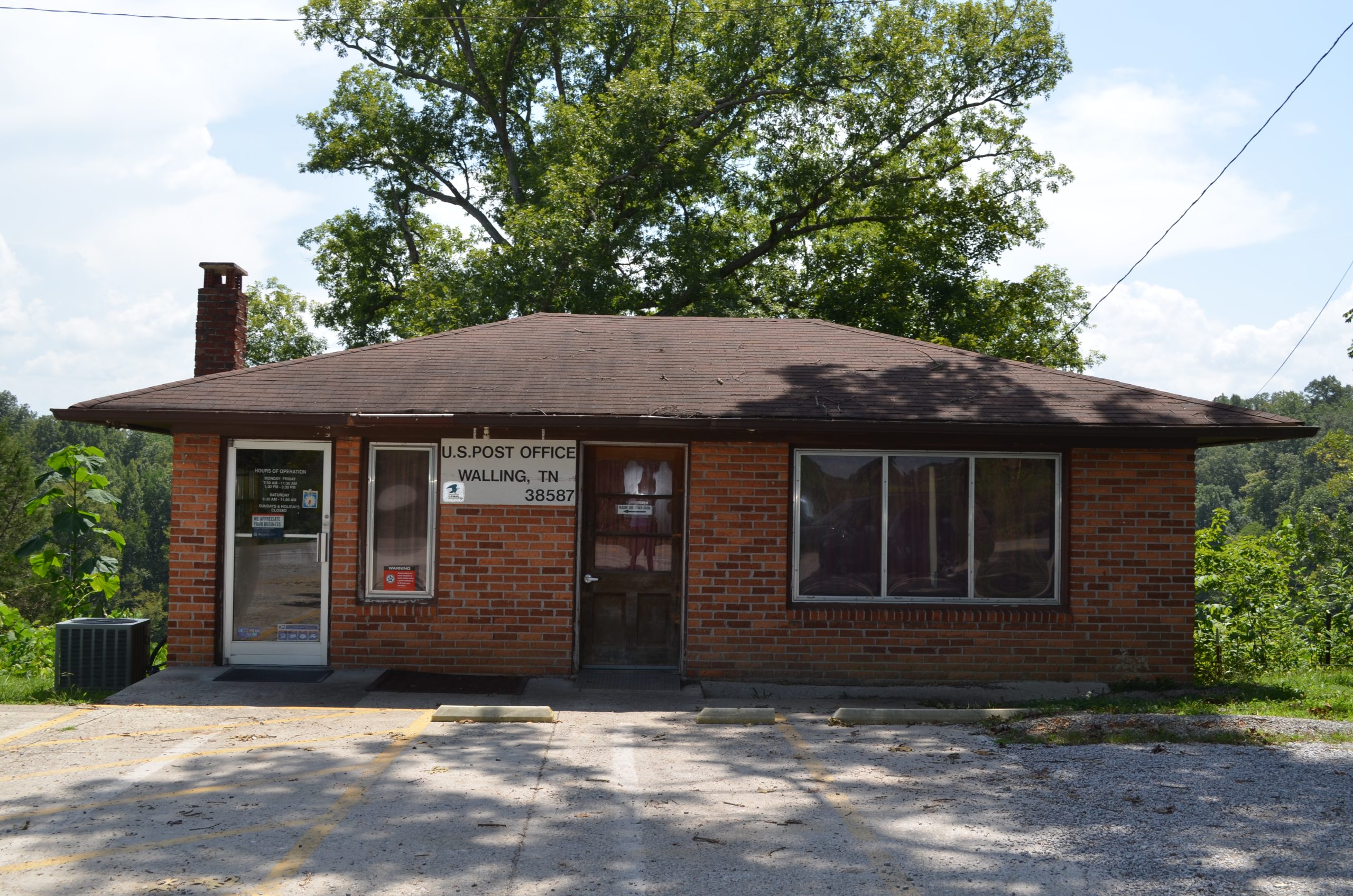 Post office in Walling, Tennessee